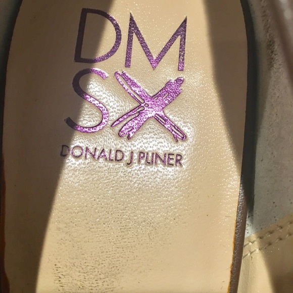 Donald Pliner DMSX Pony Hair pumps - Picture 5 of 5